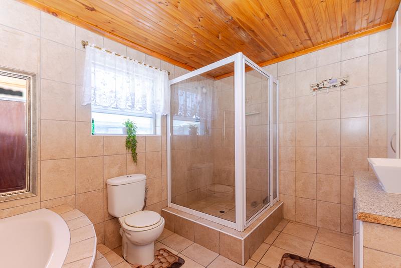 2 Bedroom Property for Sale in Portlands Western Cape